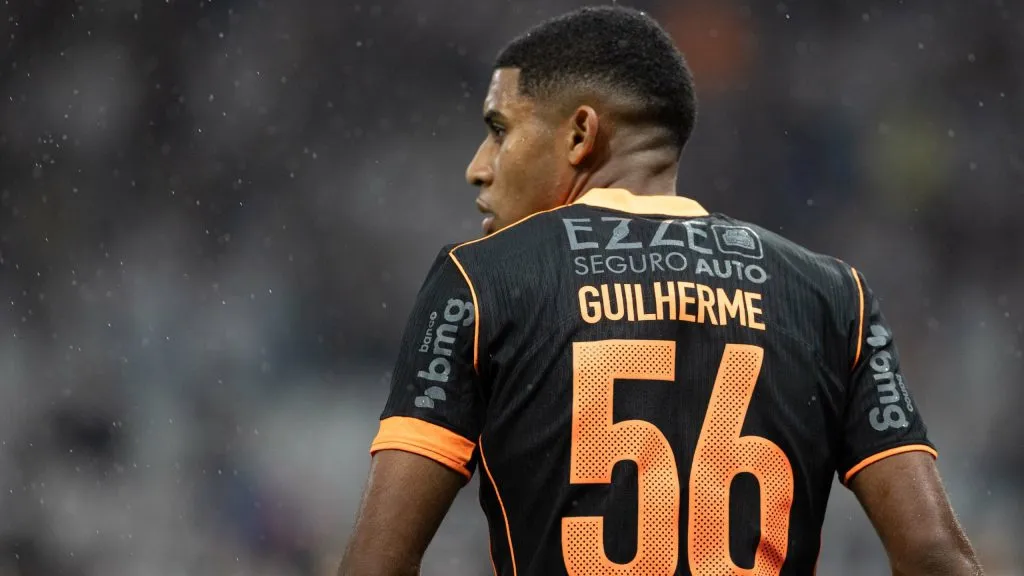 Gui Negão vem jogando com bem menos frequência - Foto: Joisel Amaral/AGIF.