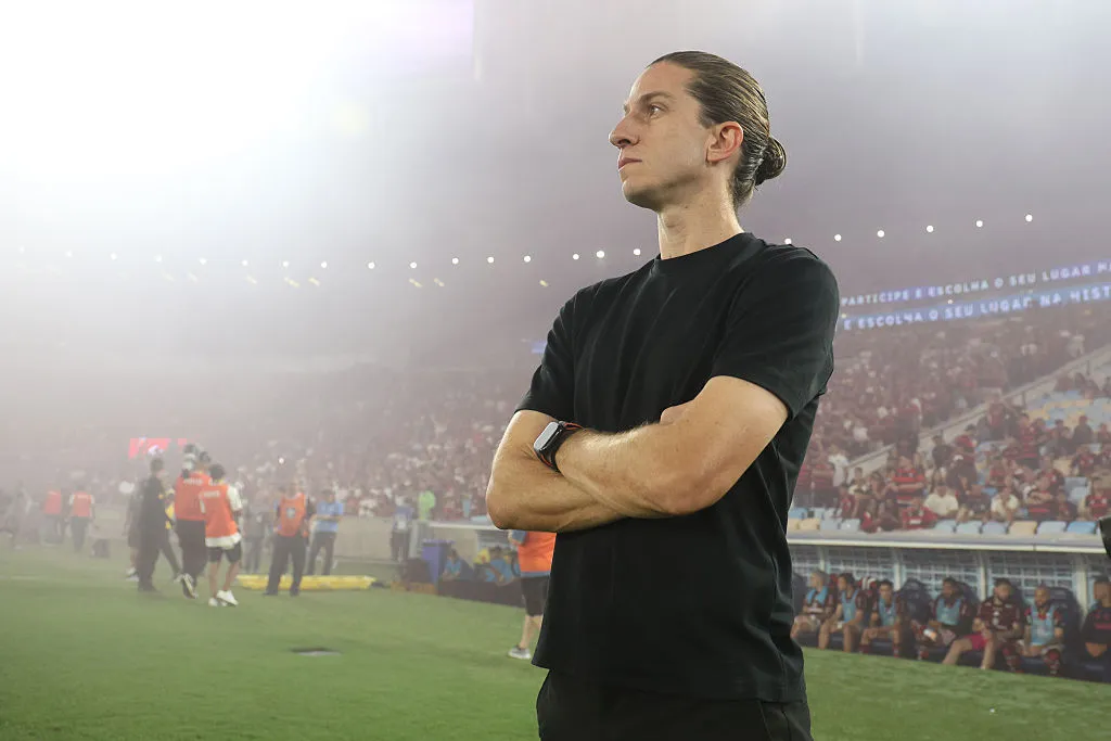 Filipe Luís vem sendo pressionado no Flamengo. Foto: Lucas Figueiredo/Getty Images)