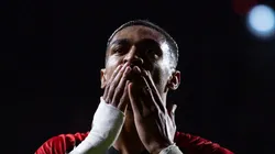 Lacerda comemorando gol pelo Sport.