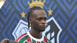 Santi Moreno jogador do Flumiense durante partida contra o Santos no estadio Vila Belmiro pelo campeonato Brasileiro A 2025. Foto: Jota Erre/AGIF