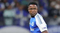 Atacante chegou com moral - Foto: Gilson Lobo/AGIF.