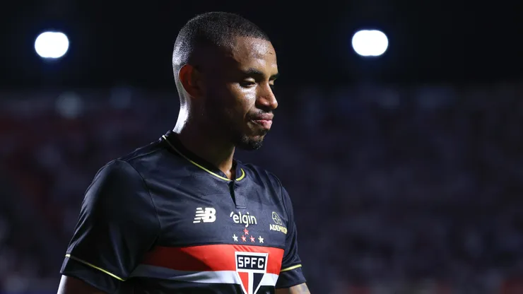 SP - SAO PAULO - 24/08/2025 - BRASILEIRO A 2025, SAO PAULO X ATLETICO-MG - Andre Silva jogador do Sao Paulo durante partida contra o Atletico-MG no estadio Morumbi pelo campeonato Brasileiro A 2025. Foto: Marcello Zambrana/AGIF