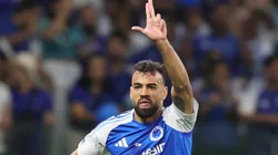 Fabricío Bruno marcou o gol da vitória do Cruzeiro diante do Grêmio, em Porto Alegre