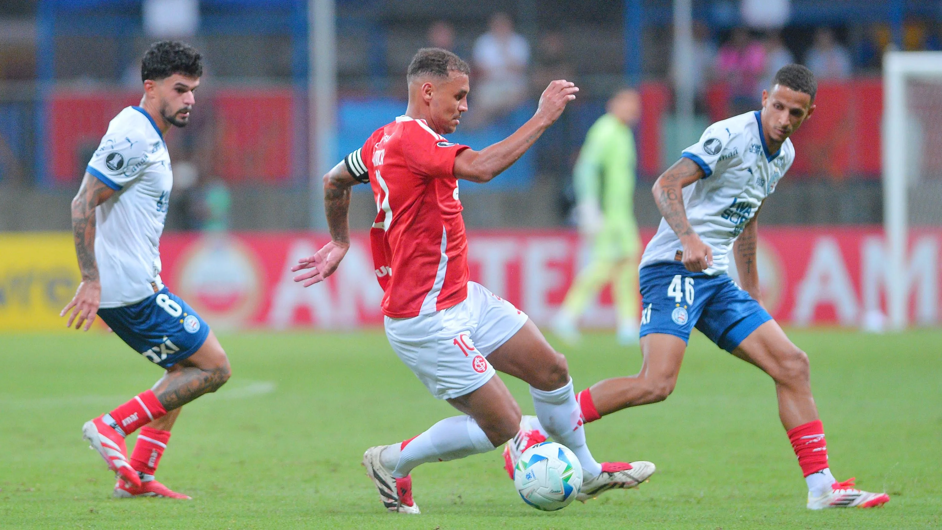 Internacional x Bahia. Foto: Walmir Cirne/AGIF