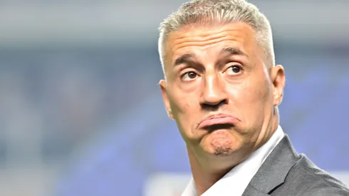 São Paulo mira clássico com o Corinthians e já se anima com possível desfalque de Memphis — Foto Jota ErreAGIF