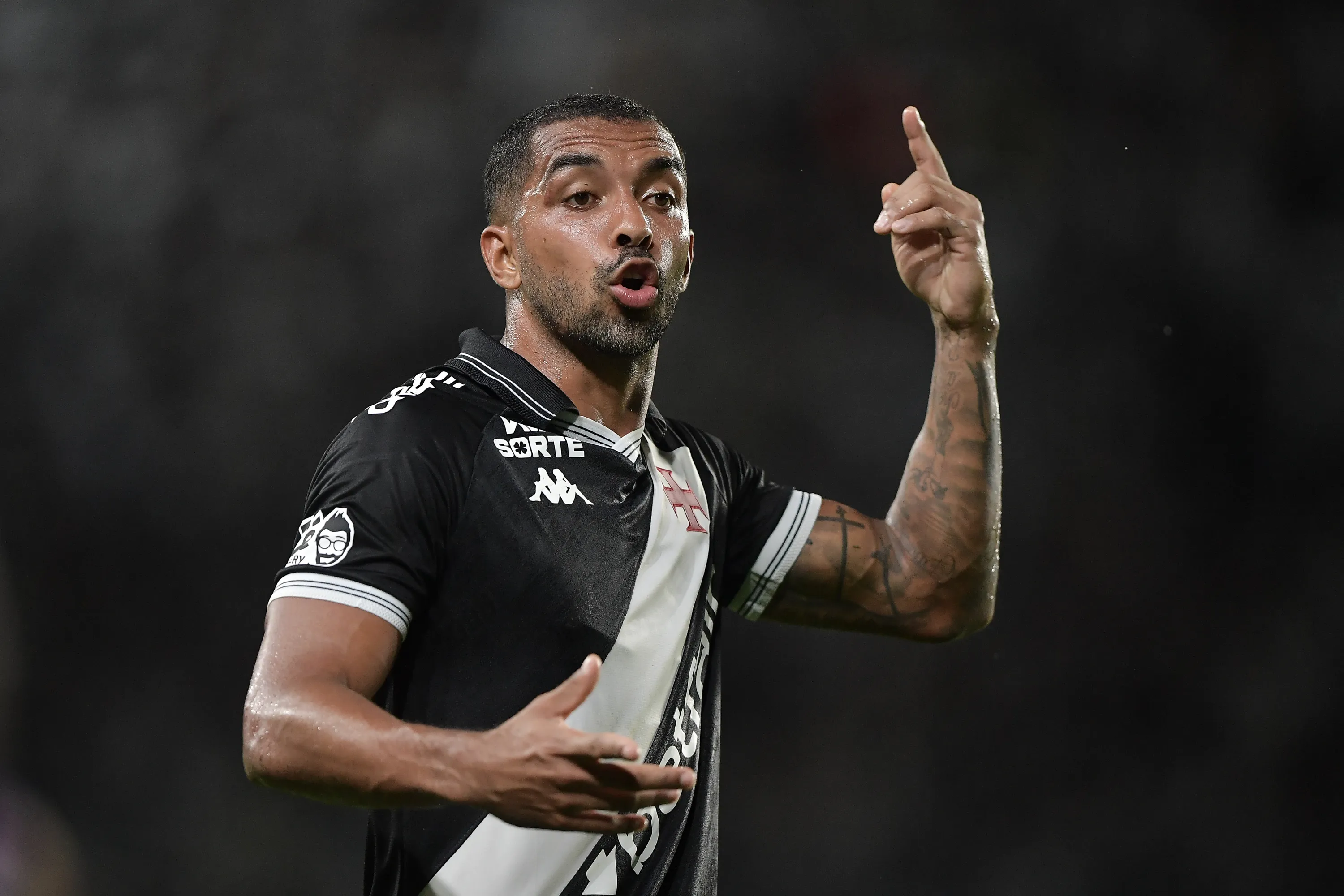 Paulo Henrique é um dos titulares que retornam ao time do Vasco. Foto: Thiago Ribeiro/AGIF