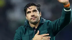Abel Ferreira, técnico do Palmeiras em partida pelo campeonato brasileiro (Foto: Alexandre Schneider/Getty Images)