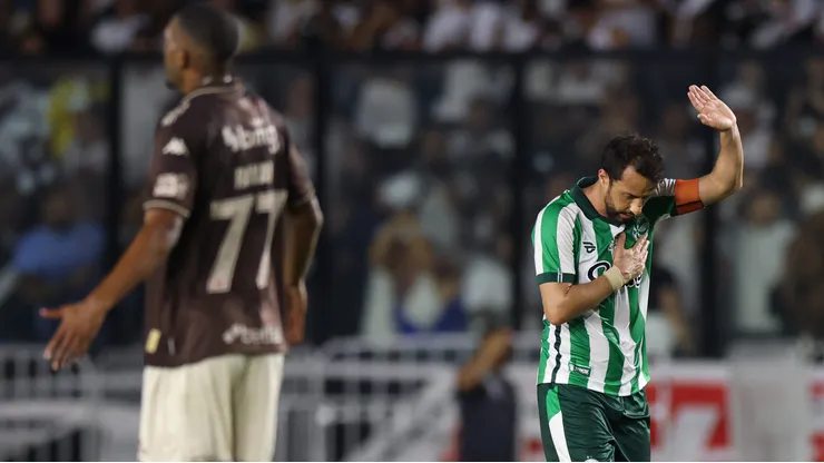 Nenê decide e Juventude vira sobre o Vasco em São Januário.