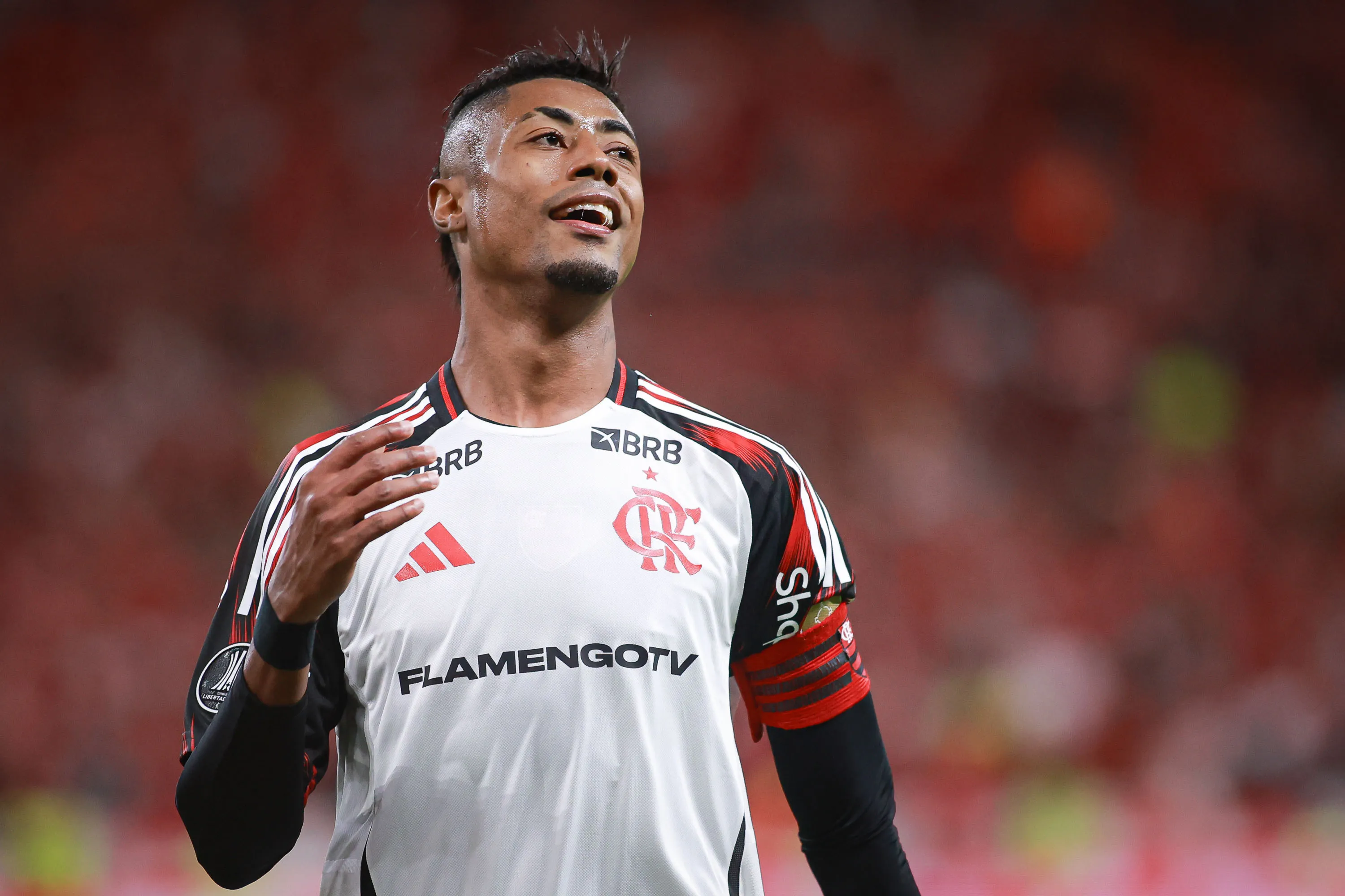Bruno Henrique volta de suspensão para Flamengo x Santos. Foto: Maxi Franzoi/AGIF