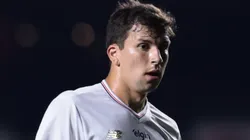Tapia entra mal em derrota para o Bragantino e é criticado pela torcida do São Paulo. Foto: Marcello Zambrana/AGIF