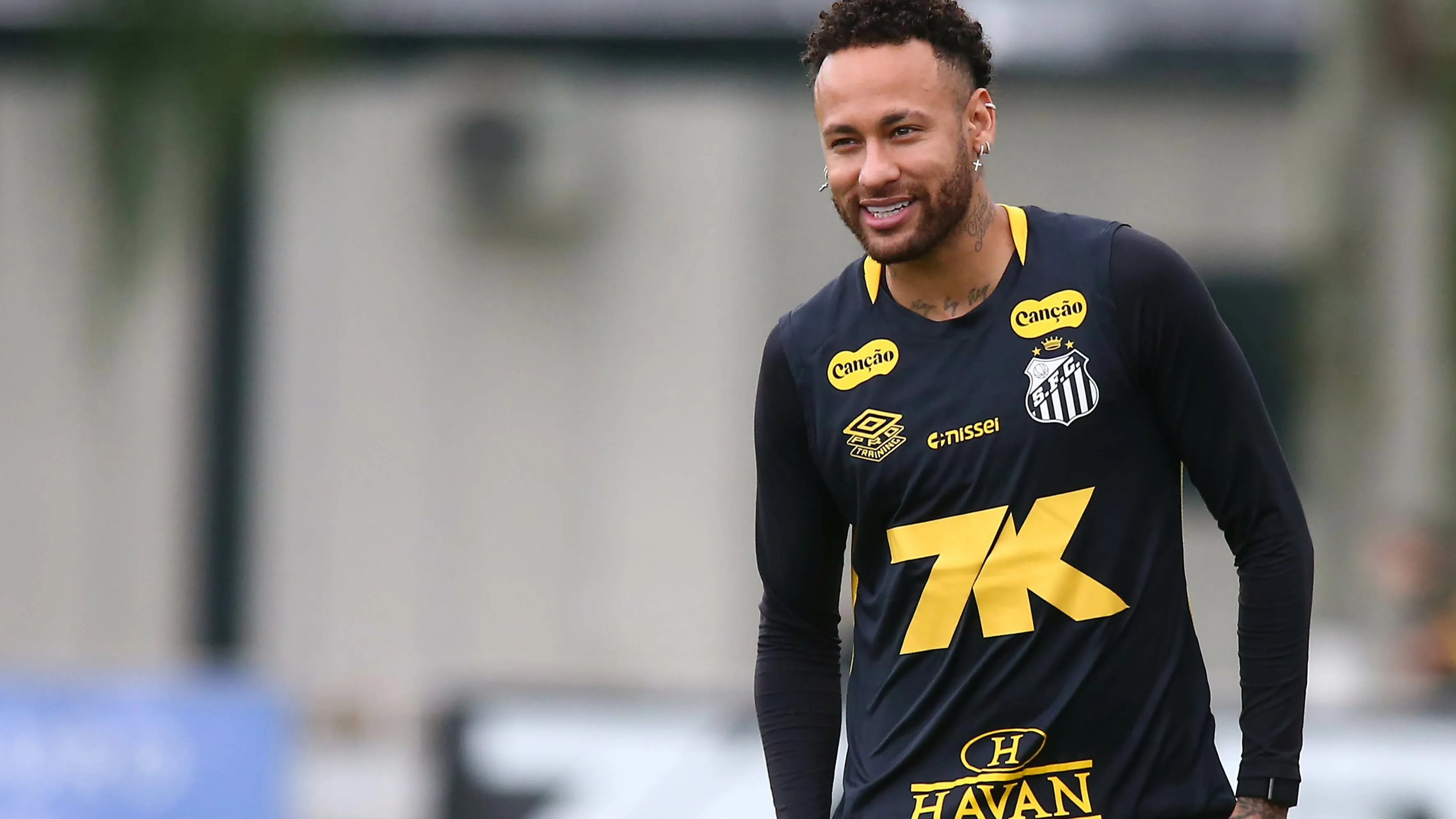 SP – SANTOS – 31/10/2025 – SANTOS, TREINO  Neymar  jogador do Santos durante treino no Centro de Treinamento CT Rei Pele. Foto: Mauricio De Souza/AGIF
