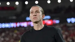 Filipe Luis técnico do Flamengo durante partida contra o Santos - Foto: Thiago Ribeiro/AGIF