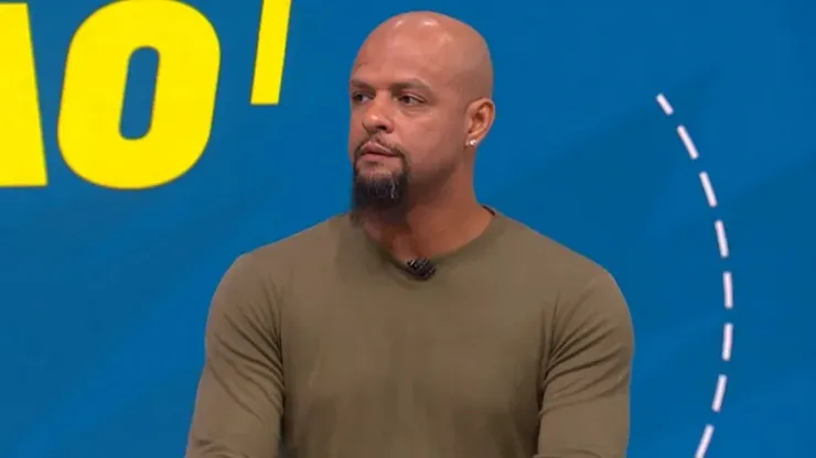 Felipe Melo quase defendeu o Internacional
