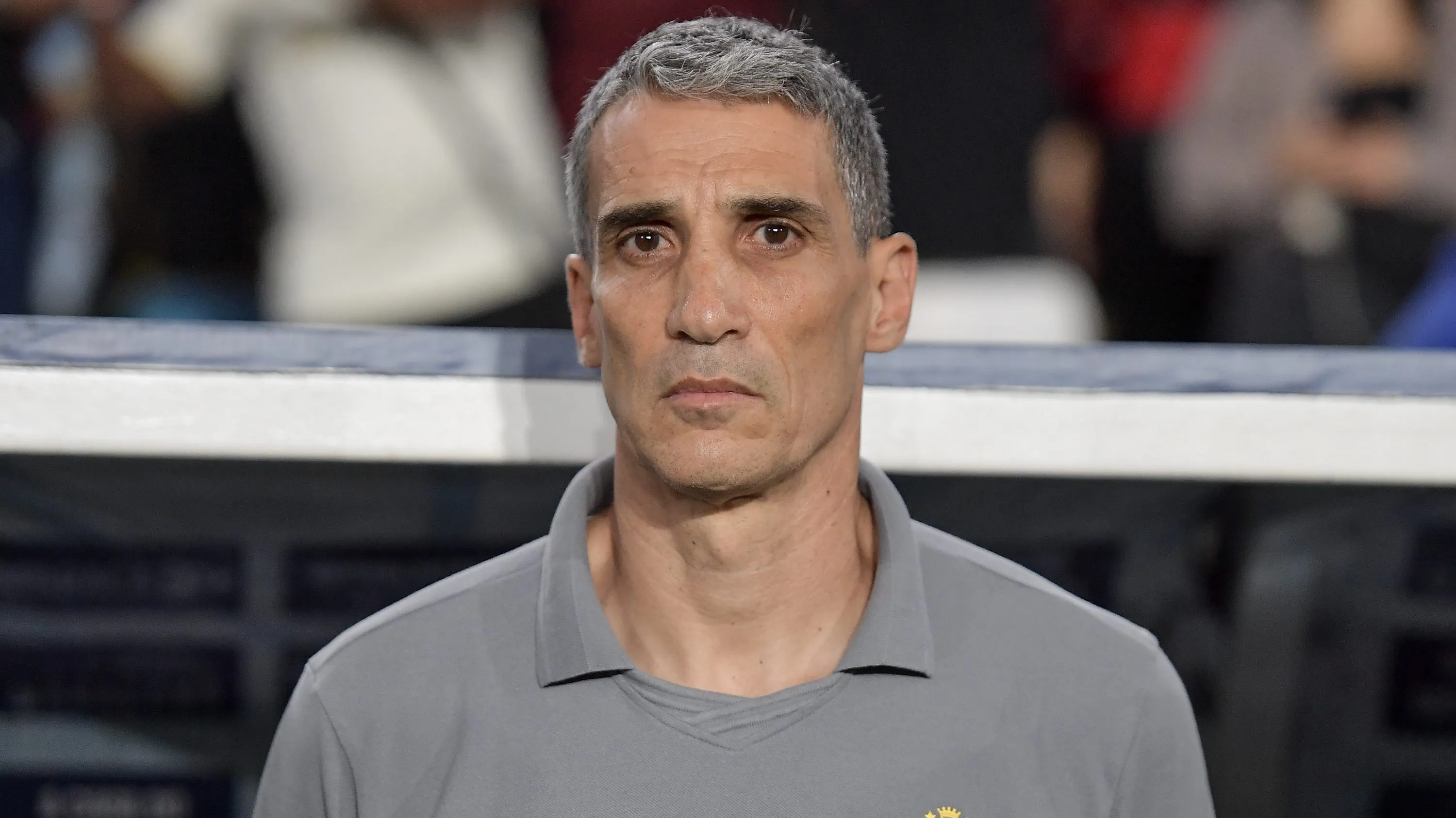 RJ – RIO DE JANEIRO – 09/11/2025 – BRASILEIRO A 2025, FLAMENGO X SANTOS – Juan Pablo Vojvoda tecnico do Santos durante partida contra o Flamengo no estadio Maracana pelo campeonato Brasileiro A 2025. Foto: Thiago Ribeiro/AGIF