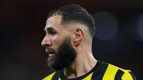 Benzema, atacante do Al-Ittihad em partida pelo campeonato brasileiro (Foto: Yasser Bakhsh/Getty Images)