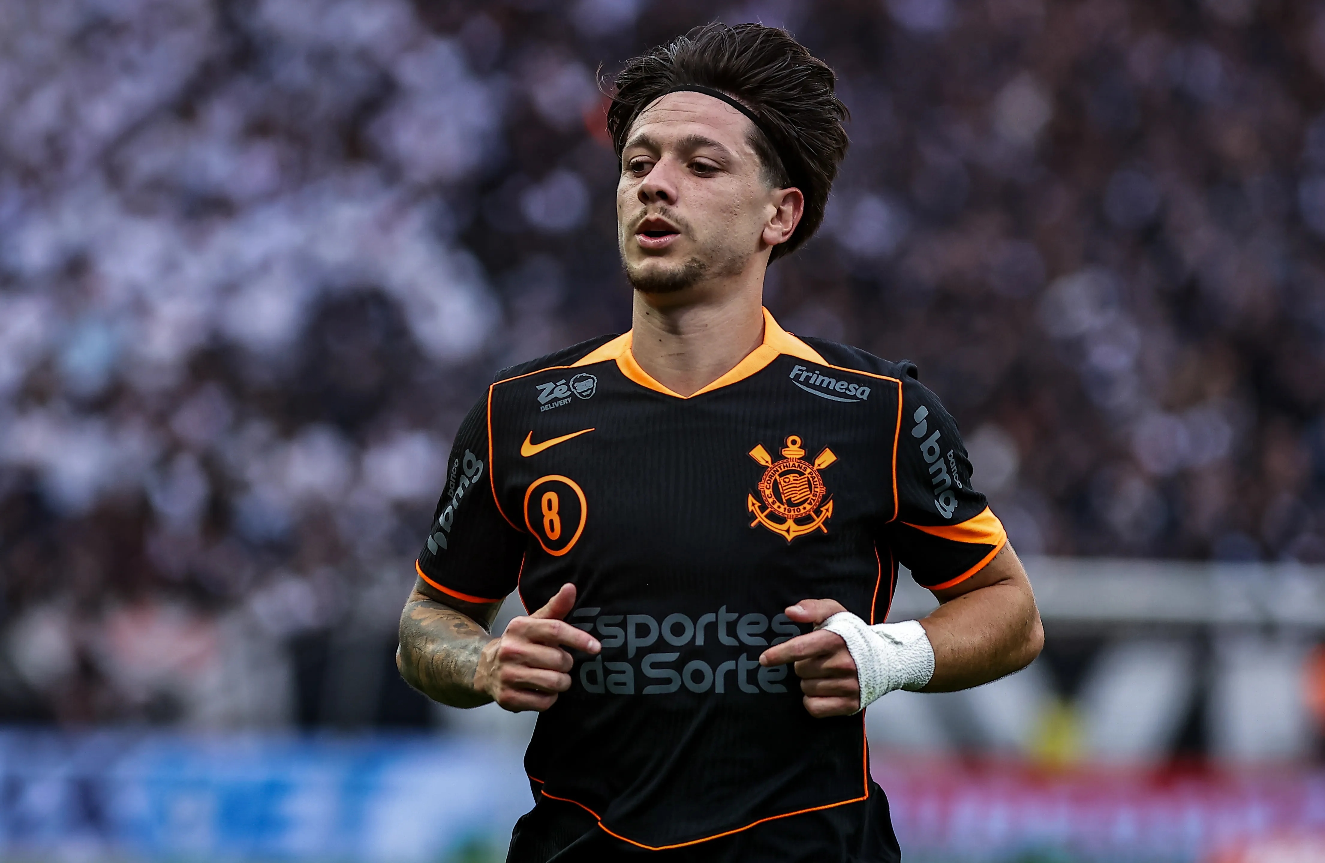 Garro durante a partida contra o Ceará. Foto: Fabio Giannelli/AGIF