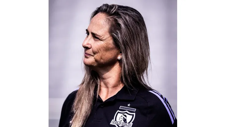 Tatiele Silveira comandando o Colo-Colo. Foto: Tiago Sousa/C2 Sports