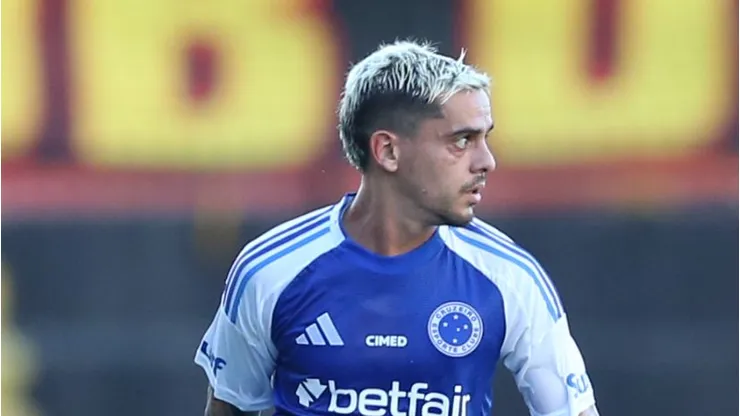 Futuro de Fagner para a próxima temporada ainda é incerto