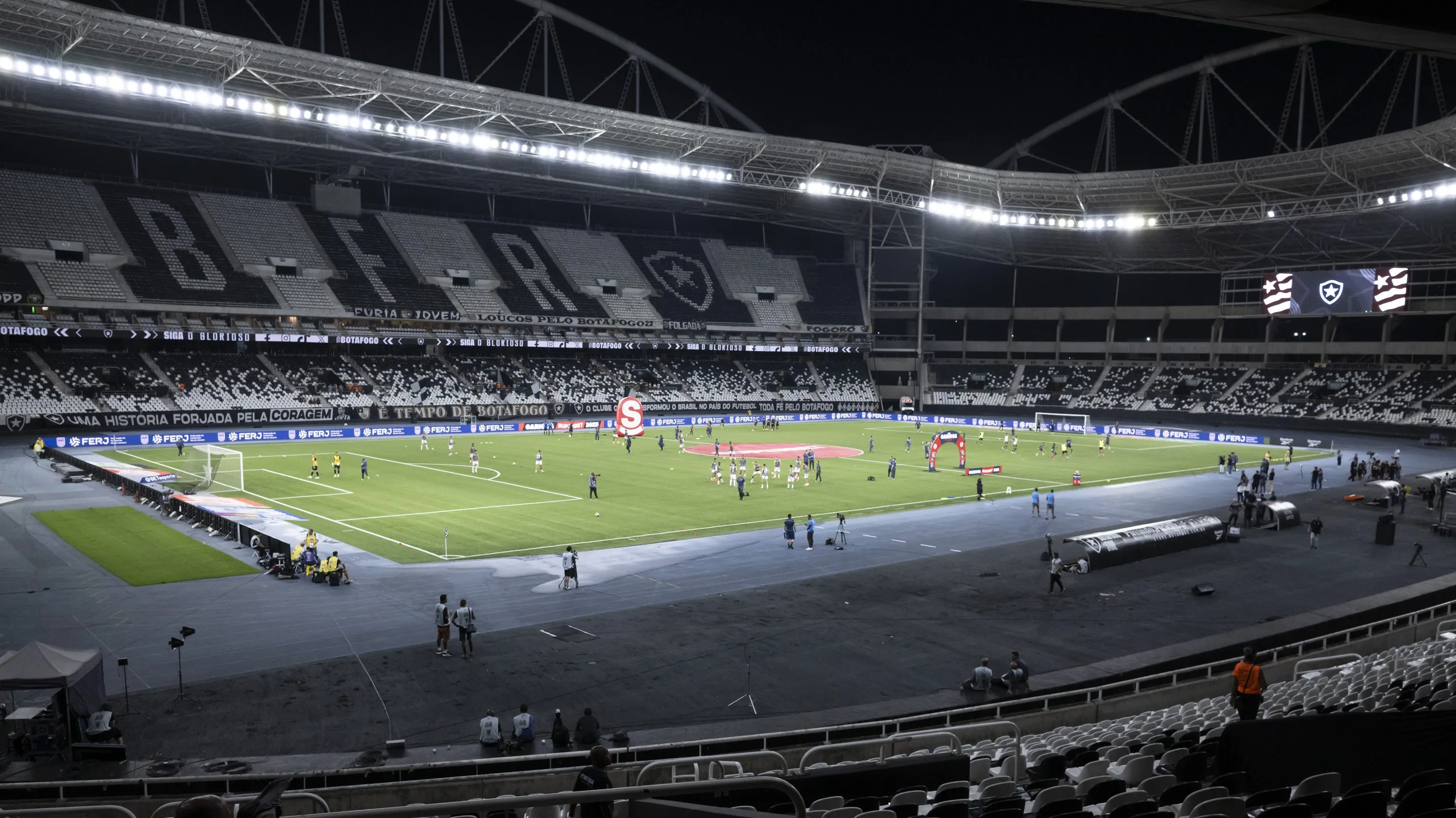 Nilton Santos. Foto: Jorge Rodrigues/AGIF