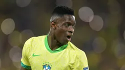 Luiz Henrique comemora seu gol pela Seleção Brasileira