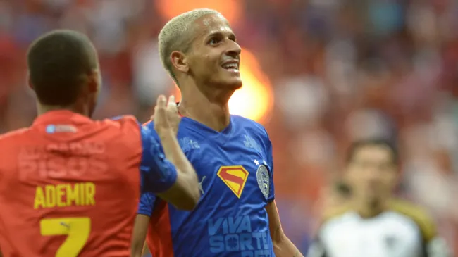 Luciano Juba pelo Bahia. Foto: Jhony Pinho/AGIF