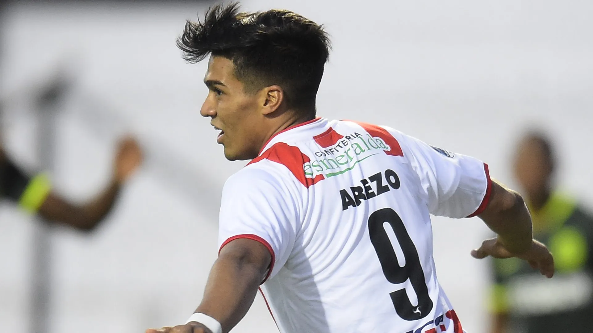 Arezo, ex-River Plate do Uruguai