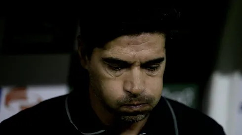 Defesa de Abel Ferreira sofreu 30% mais gols que a do Flamengo ao longo da temporada.