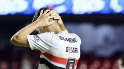 SP - SAO PAULO - 19/02/2025 - PAULISTA 2025, SAO PAULO X PONTE PRETA - Oscar jogador do Sao Paulo lamenta durante partida contra o Ponte Preta no estadio Morumbi pelo campeonato Paulista 2025.