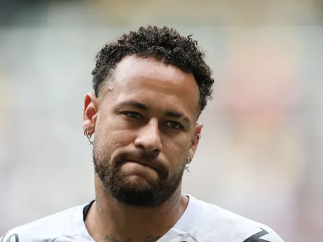 Neymar transforma retorno ao Santos em mais um capítulo de confusões