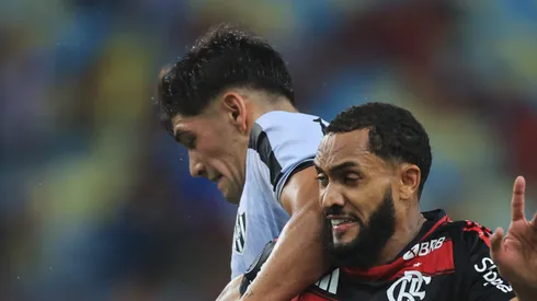 Lautaro Rivero durante partida no Maracanã.