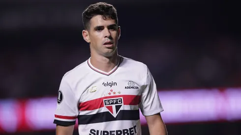 Chelsea se manifesta após grave susto com Oscar e manda mensagem a jogador do São Paulo — Foto Ettore ChiereguiniAGIF