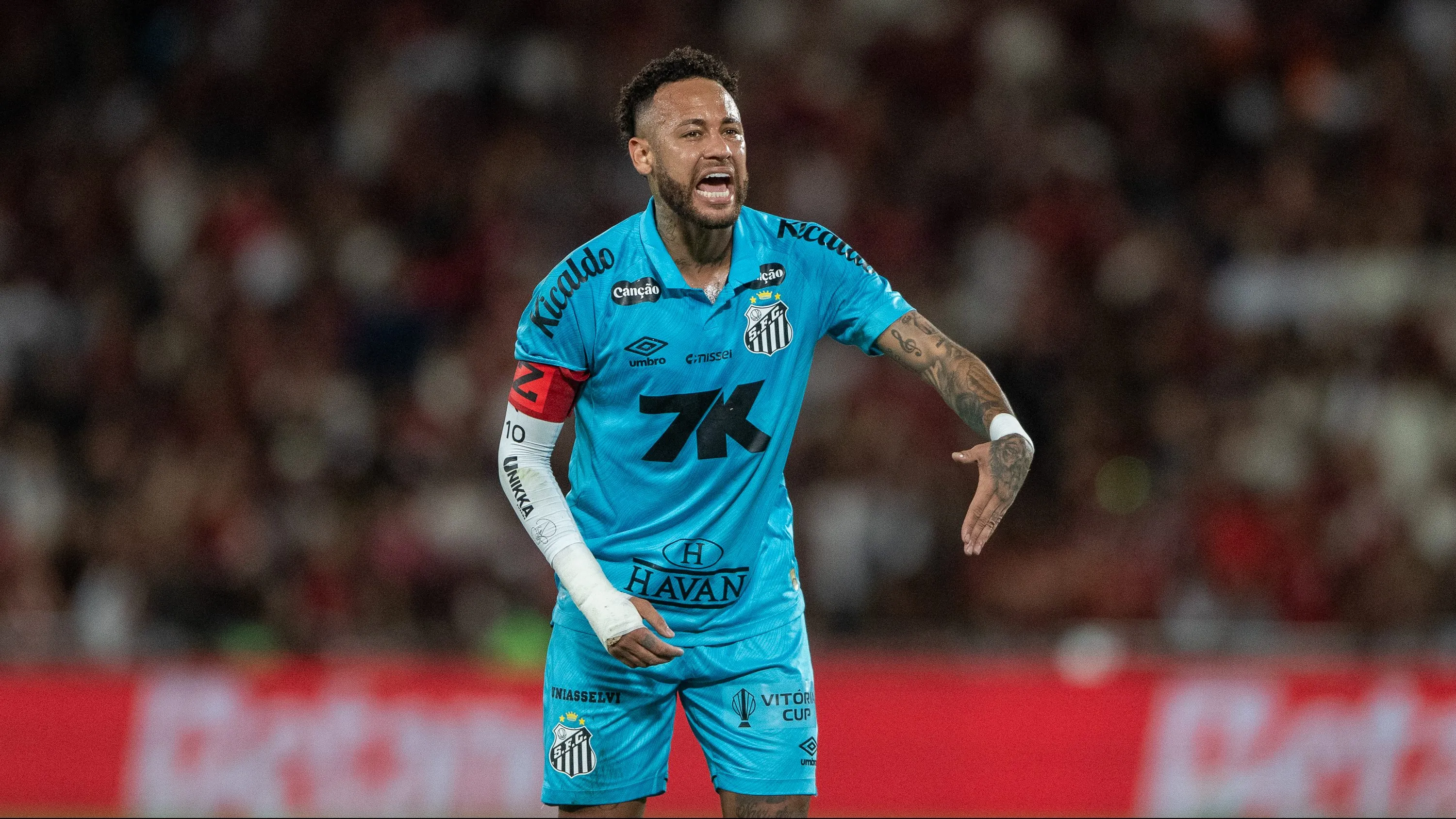 Neymar foi alvo de críticas após duelo contra o Flamengo. Foto: Thiago Ribeiro/AGIF