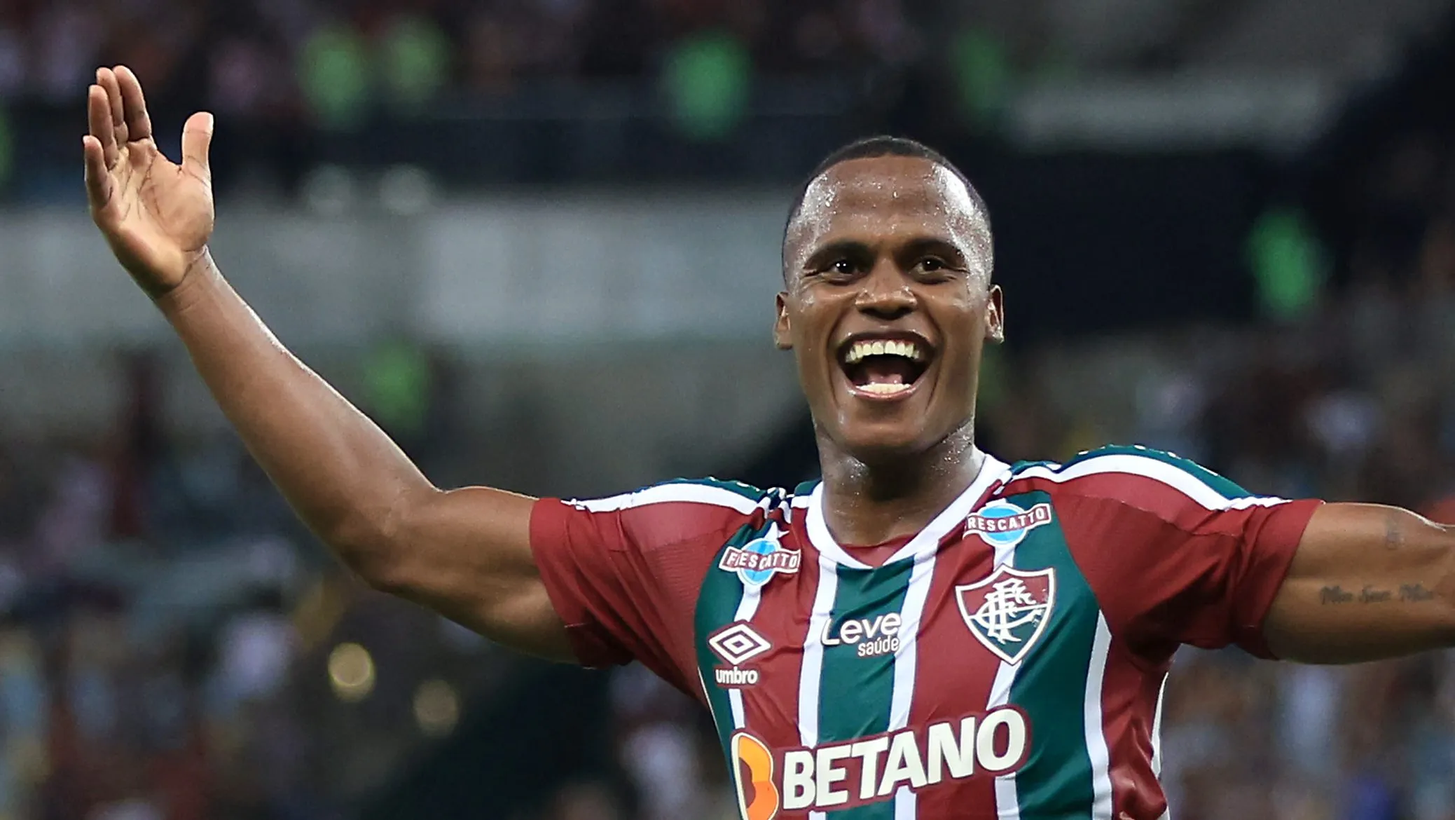 Foto: Buda Mendes/Getty Images – Camisa 10 colombiano fica mais distante do Fluminense.