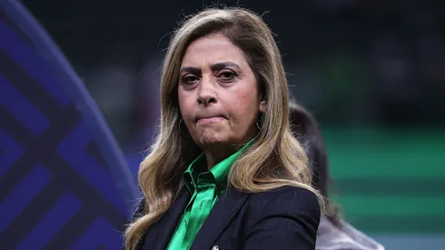 Flamengo pode mudar planos e estuda carona no avião de Leila Pereira para trazer Alex Sandro e Danilo da Seleção