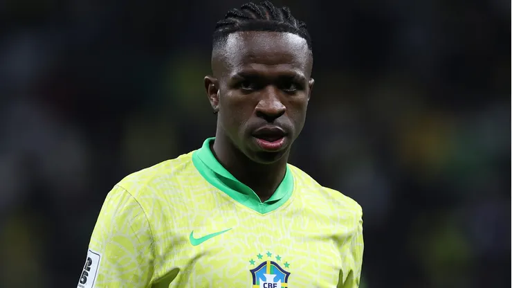 Vini Jr vê clima leve criado por Ancelotti na Seleção Brasileira.
