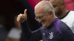 Dorival Junior, técnico do Corinthians, durante partida contra o Bragantino no estadio Cicero De Souza Marques pelo campeonato Brasileiro A 2025. Foto: Anderson Romao/AGIF