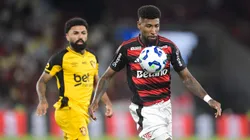 RJ - RIO DE JANEIRO - 01/11/2025 - BRASILEIRO A 2025, FLAMENGO X SPORT - Emerson Royal jogador do Flamengo durante partida contra o Sport no estadio Maracana pelo campeonato Brasileiro A 2025. Foto: Thiago Ribeiro/AGIF