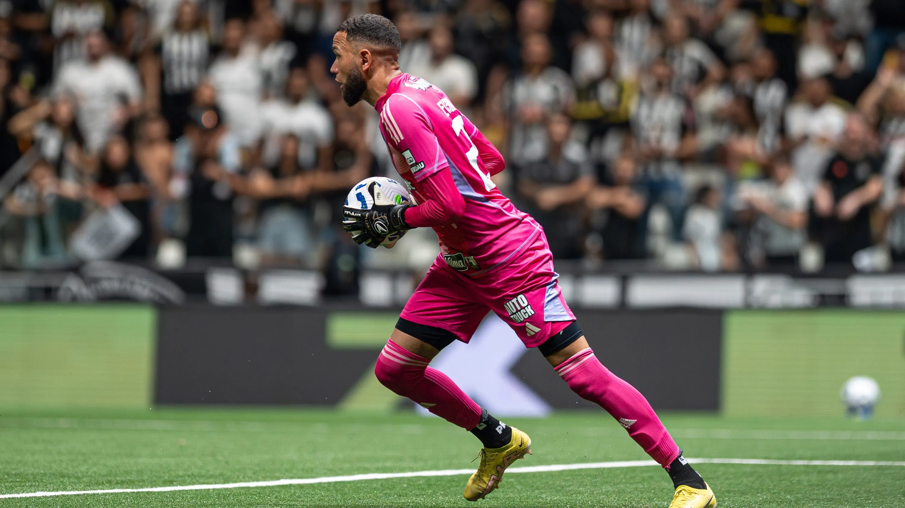 Everson desabafa após tropeço do Galo no Brasileiro – Foto: Alessandra Torres/AGIF