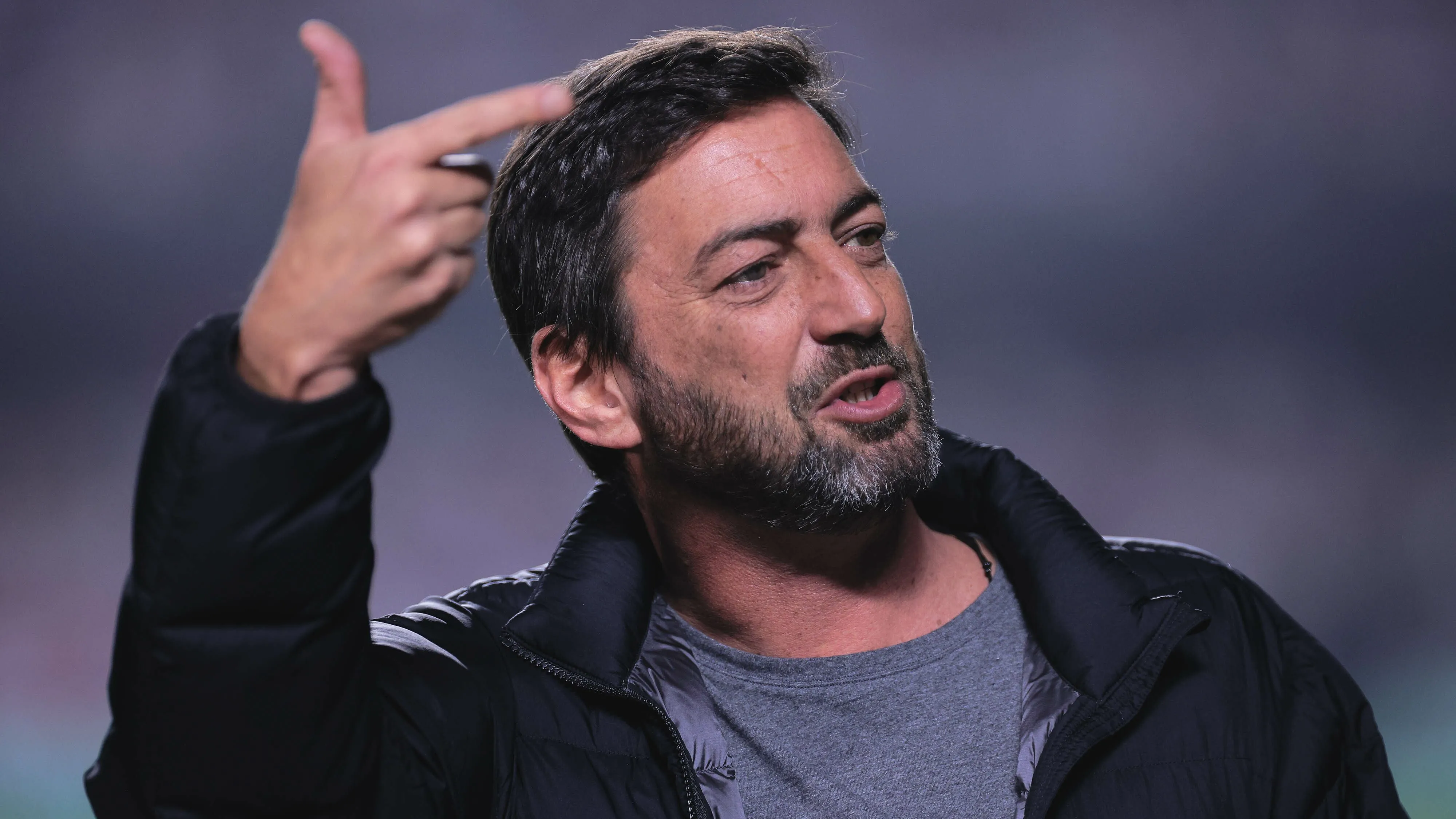 Duílio vai depor ao MP e depois será analisado se o caso vai virar denúncia Foto: Ettore Chiereguini/AGIF