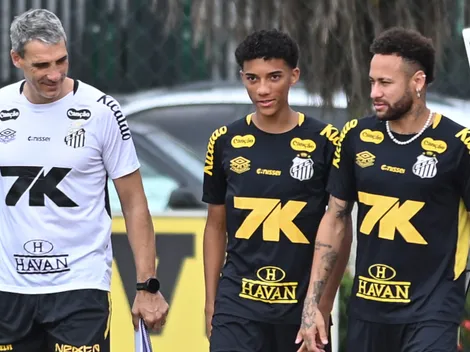 Vojvoda dá ordem para Neymar contra o Palmeiras