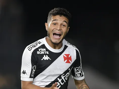 Adson tem condição atualizada no Vasco e retorno para 2026