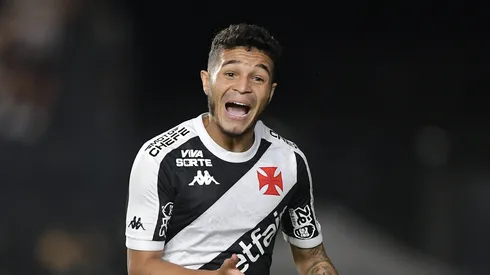 Adson durante partida do Cruz-Maltino