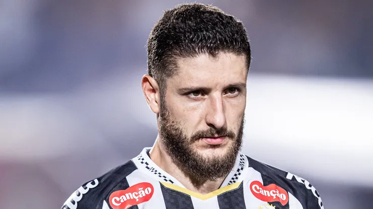 Zé Rafael toma decisão importante nos bastidores do Santos