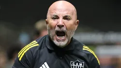 Treinador segue fazendo testes - Foto: Gilson Lobo/AGIF.