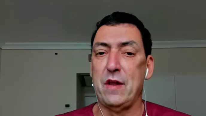 Foto: Reprodução/YouTube UOL Esporte – Paulo Vinícius Coelho revela bastidores de Ney Jr. no Peixe.