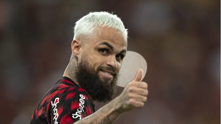 Michael durante partida no Maracanã.