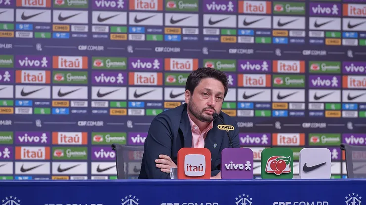 Arthur Elias em convocação da Seleção Brasileira Feminina - Foto: Staff Images/CBF