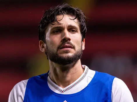 Rabello terá cinco jogos para definir futuro no Fluminense