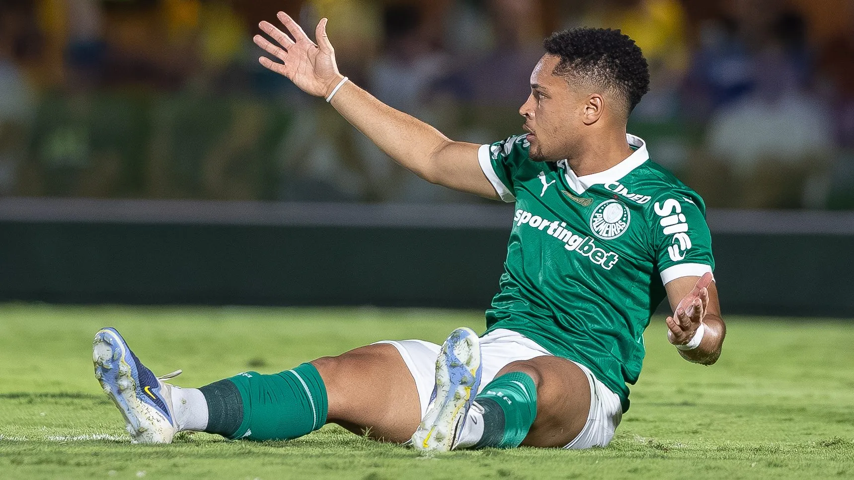 Palmeiras tenta reduzir medida de Vitor Roque no STJD – Foto: Joisel Amaral/AGIF