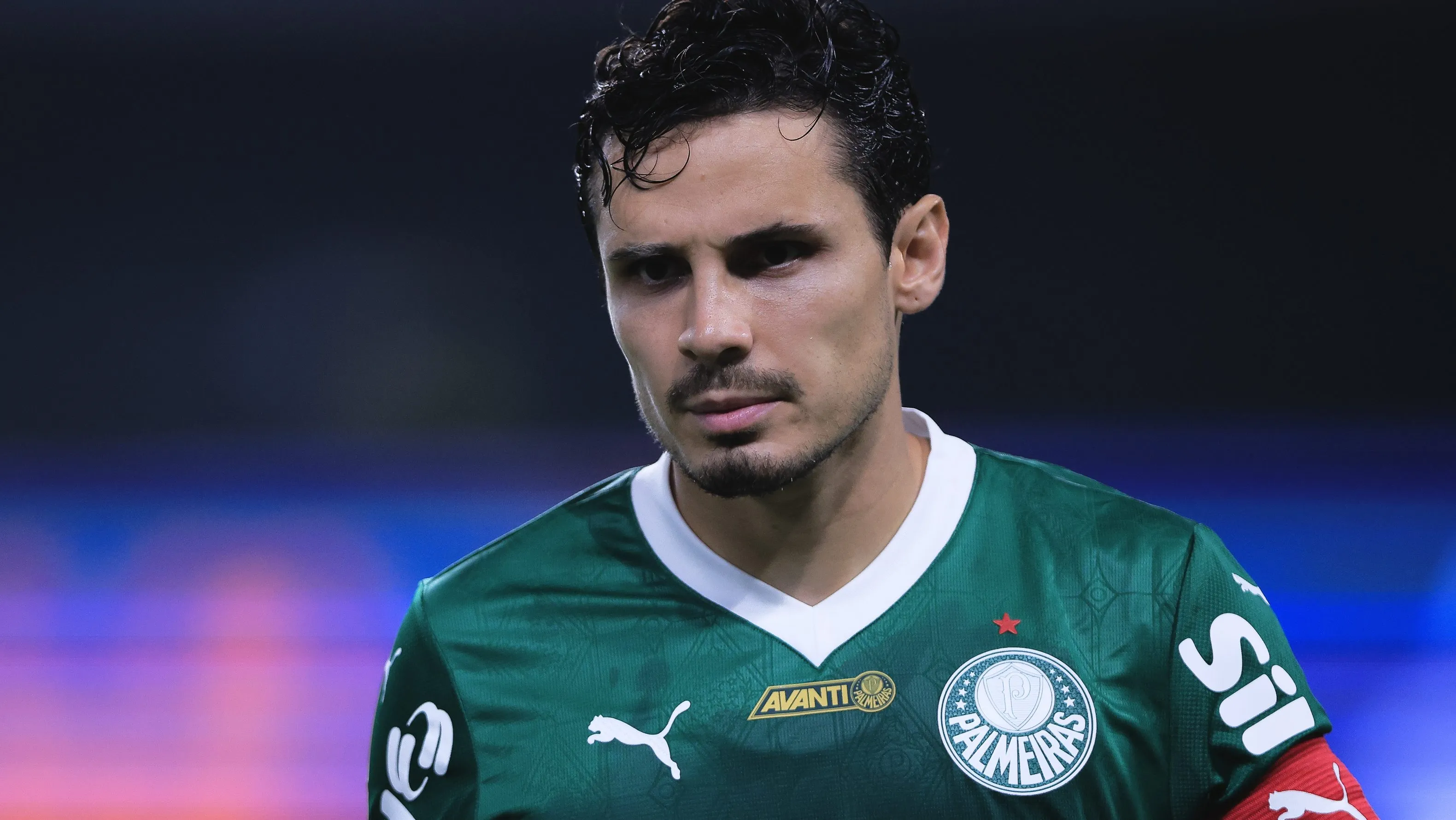 Raphael Veiga interessa ao Grêmio - Foto: Ettore Chiereguini/AGIF.